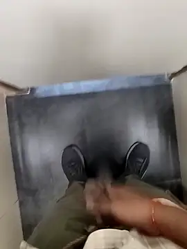 boyfromMum bai online show from April 10, 6:42 am