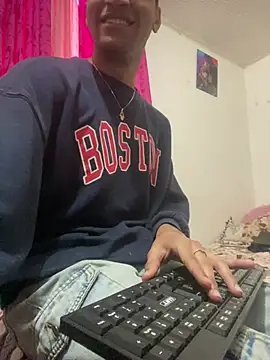 alessandrosavage online show from January 12, 10:36 pm