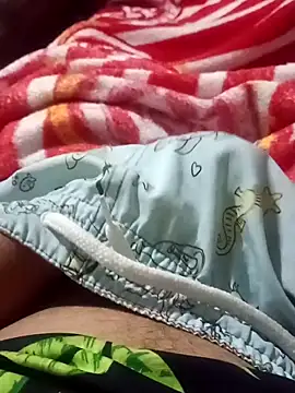 071197Renan online show from December 18, 5:25 am