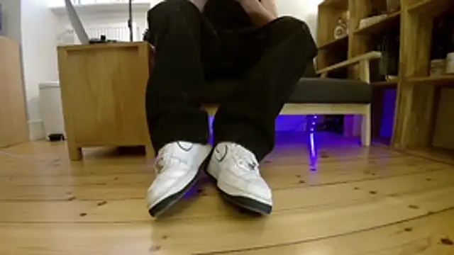 jonas camboy online show from February 20, 3:58 pm