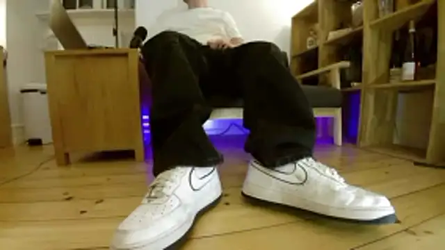 jonas camboy online show from February 24, 5:25 pm