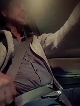 matty2112 online show from April 18, 8:38 am