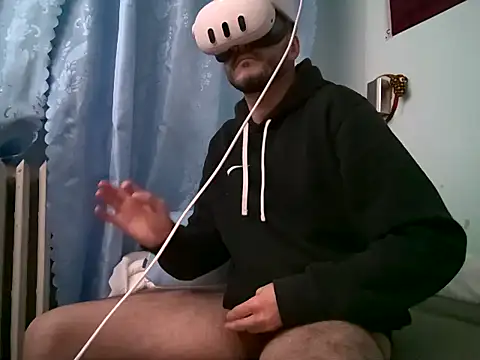 lickingood669 online show from December 18, 9:33 pm