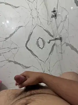 sam07422 online show from April 17, 5:59 pm