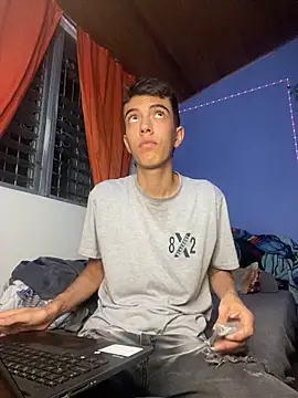 Juan Gomezz26 online show from April 10, 12:17 am