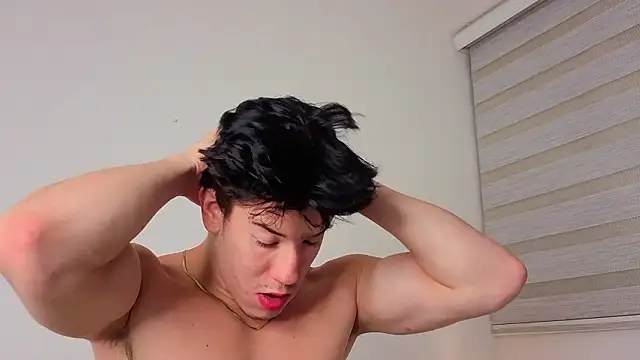 maxxcooper1 online show from February 3, 4:10 am