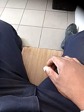 THErealHeat online show from February 17, 11:42 am