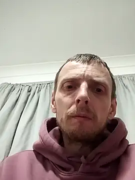 CrookedBunk3527 online show from January 17, 5:38 pm