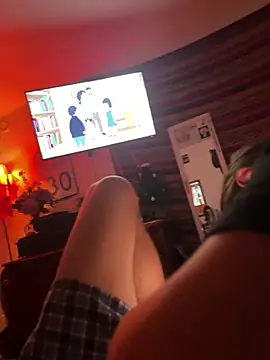 wowzer him online show from December 16, 5:58 am