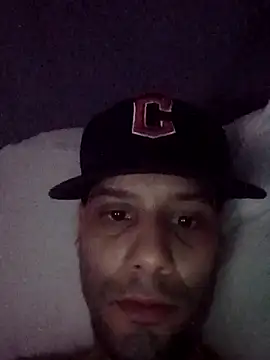 SmudgingHaunch online show from December 17, 6:09 am