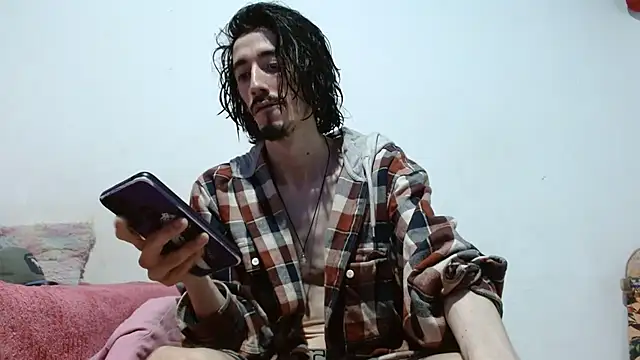 sk8-boy online show from July 19, 12:49 am