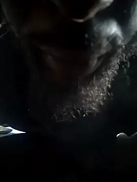 AverageAnt  online show from February 14, 6:36 pm