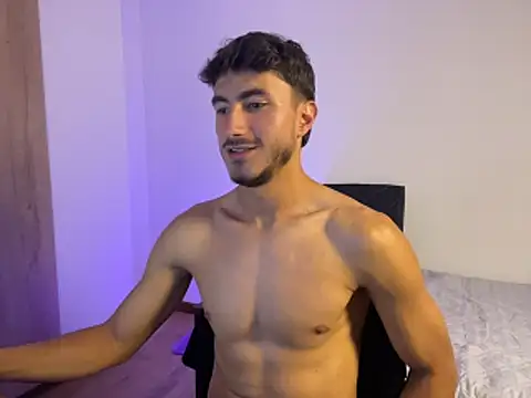 LIAM COLT online show from February 17, 7:57 pm