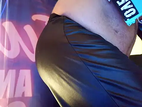 Michaelo666 online show from May 23, 12:32 pm