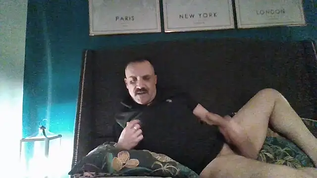 MARCUSL79 online show from December 22, 4:09 am