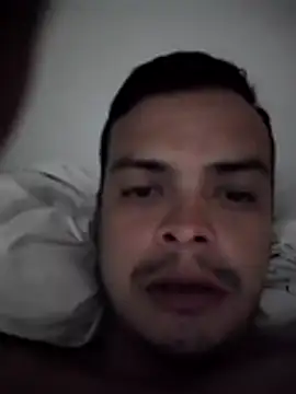 soytorres92 online show from March 19, 7:22 am