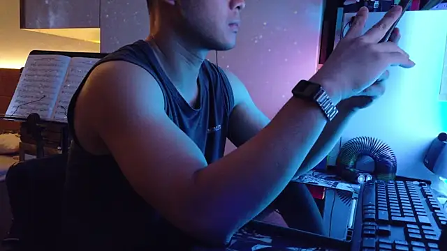OnlyHand9x online show from July 18, 6:02 pm