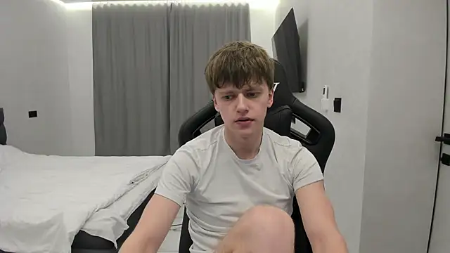 bonekoambalabu online show from April 20, 6:10 pm