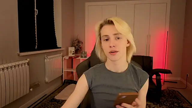 lucidangelok1 online show from March 16, 6:23 pm