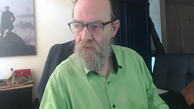 Uncle Hottie online show from June 25, 3:28 pm