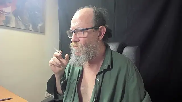 Uncle Hottie online show from February 2, 9:12 pm