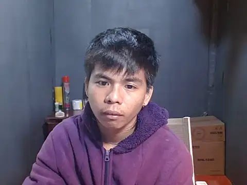 pinoymonstercock xx online show from April 30, 1:51 pm