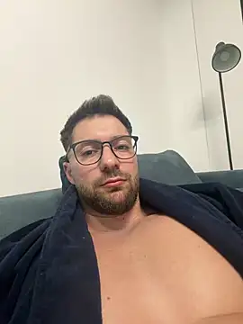 TheMidnightManAlpha online show from March 22, 1:21 am