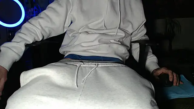 EspanolVato online show from February 23, 10:28 am