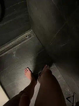 hot-young-guy online show from January 13, 4:11 pm