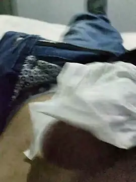 AlejandreBy online show from April 24, 12:57 am