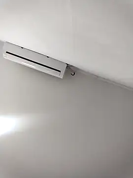 RAFAELQUINTEROSCAVALHEI online show from January 17, 5:54 am