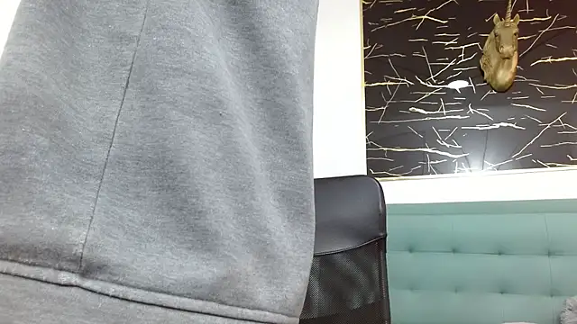 Juan-Jose69 online show from January 11, 3:43 am