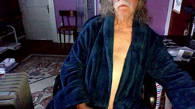 LickYourYoni online show from April 6, 2:07 pm