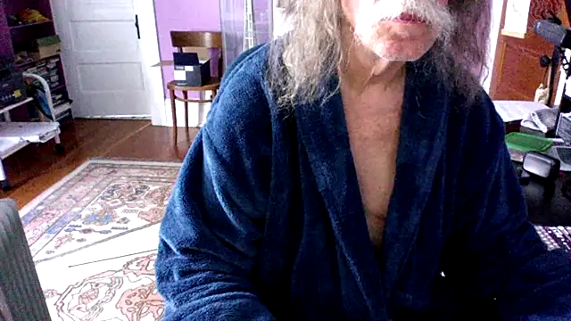 LickYourYoni online show from April 16, 3:34 pm