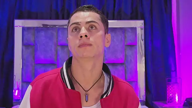 LeoMonnroe online show from February 2, 7:22 pm