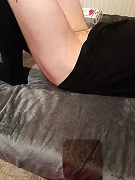 Masztisfiu2 online show from February 20, 8:27 am