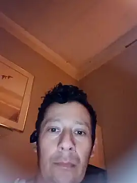 Enriquelobito69xh online show from February 26, 11:06 pm