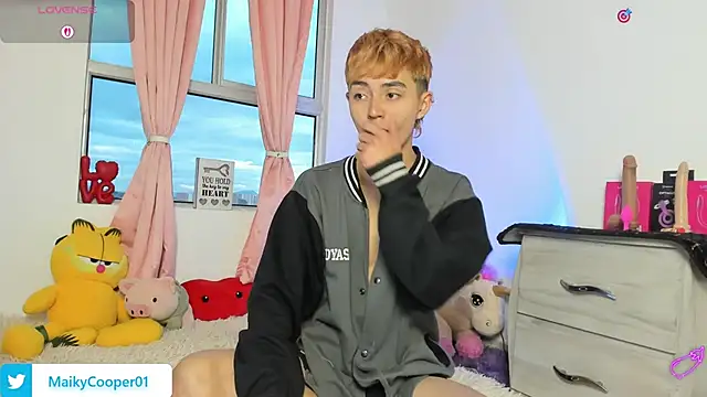 Maiky Cooper01 online show from February 17, 10:19 pm