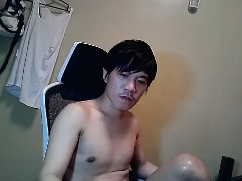asian guy67 online show from June 6, 6:14 pm