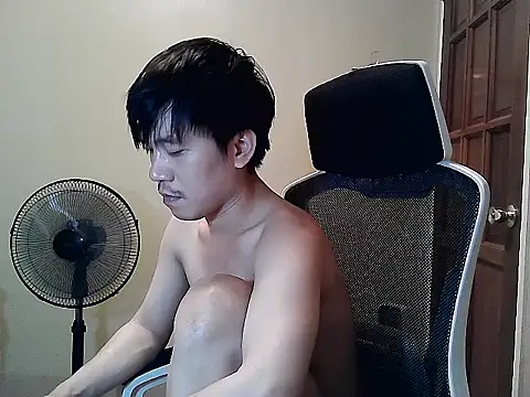 asian guy67 online show from July 30, 3:11 pm