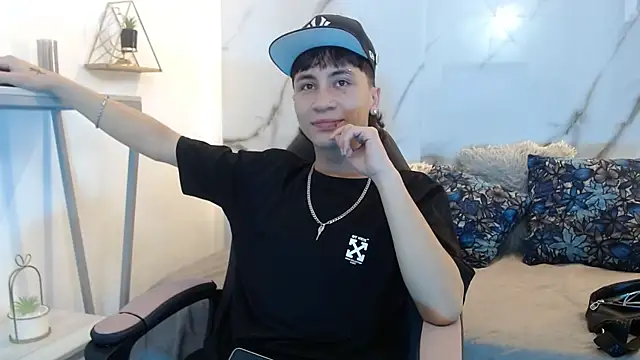 XanderGrey8 online show from March 27, 7:04 pm