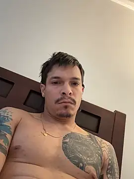 danmaos2212 online show from January 15, 5:59 pm