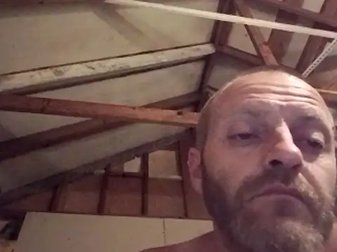sterng6969 online show from May 2, 4:04 am