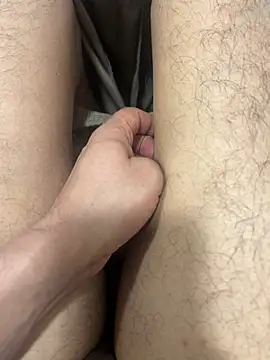 luvis69couple online show from May 11, 11:46 pm