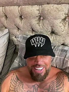 mancguy20 online show from January 14, 10:35 pm