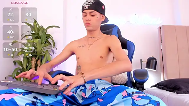 LennerCollins  online show from May 10, 1:12 pm