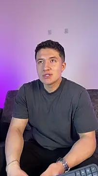 Alexander Connor online show from March 17, 12:07 pm