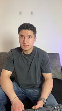 Alexander Connor online show from April 10, 12:12 pm