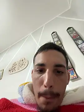 piccolo2002 online show from April 6, 5:41 am