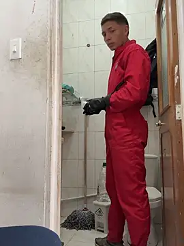 santiObrero online show from March 17, 4:42 pm